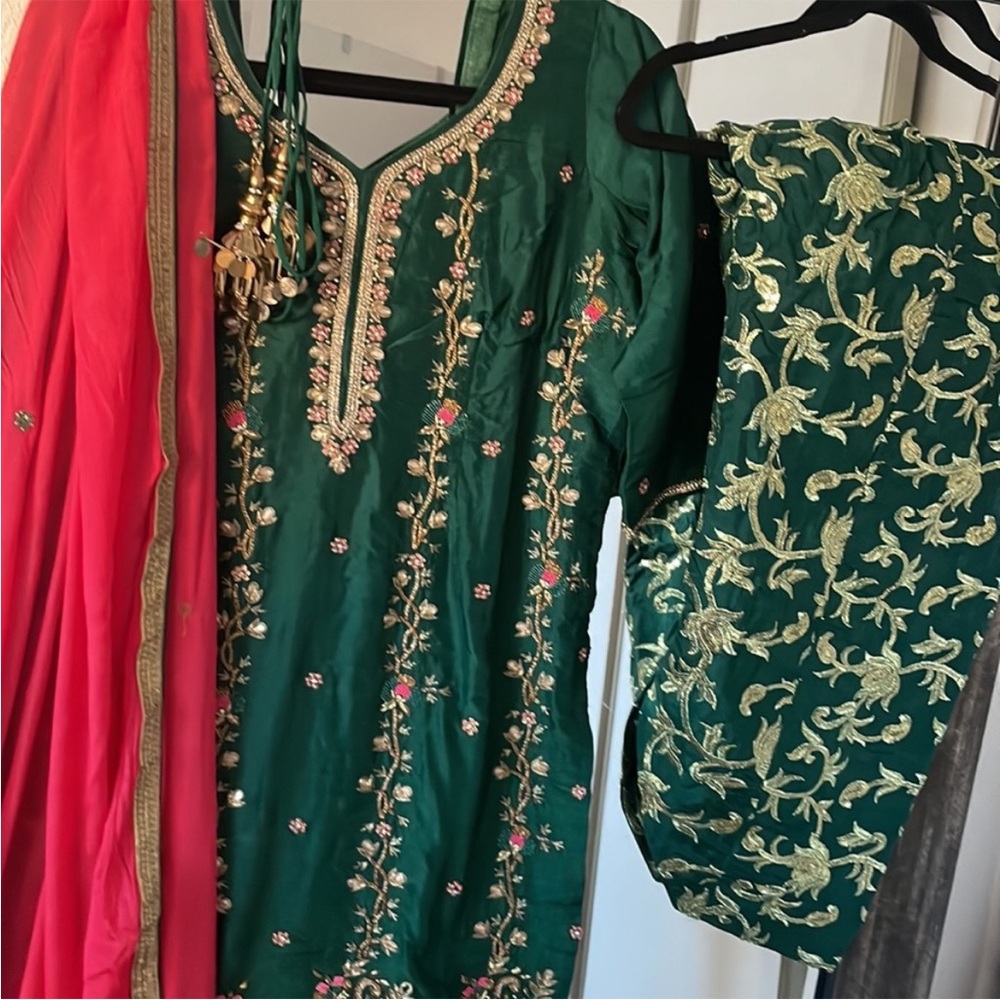 Embroidered Outfit with Pink Dupatta Punjabi suit Indian
